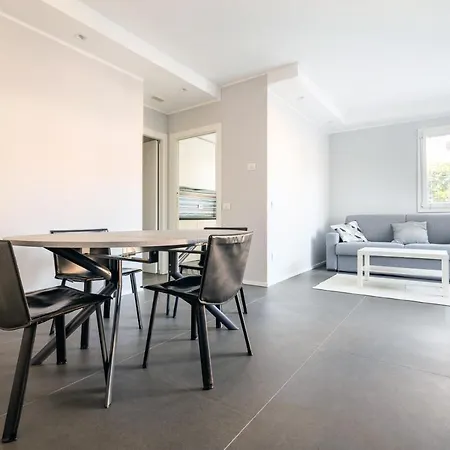 Apartment Maestrale
